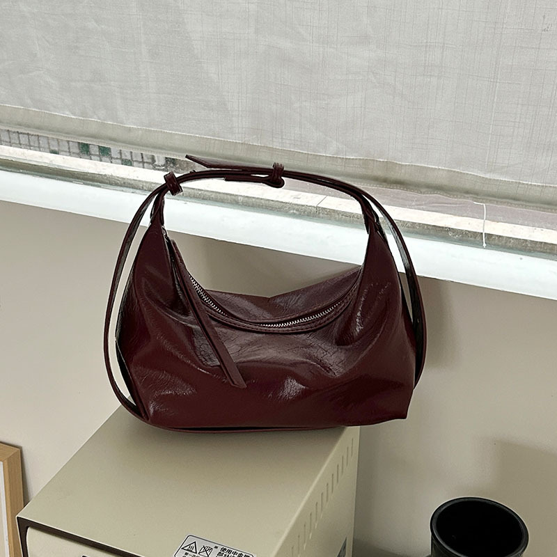 Minimalist Dumpling Crossbody Bag Lightweight Shoulder Purse