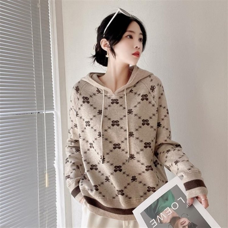 Women's Hoodie — bear print, cozy knit, relaxed fit - image 1