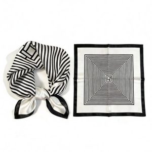 Elegant Satin Silk Scarf – 70cm Paisley Print Square