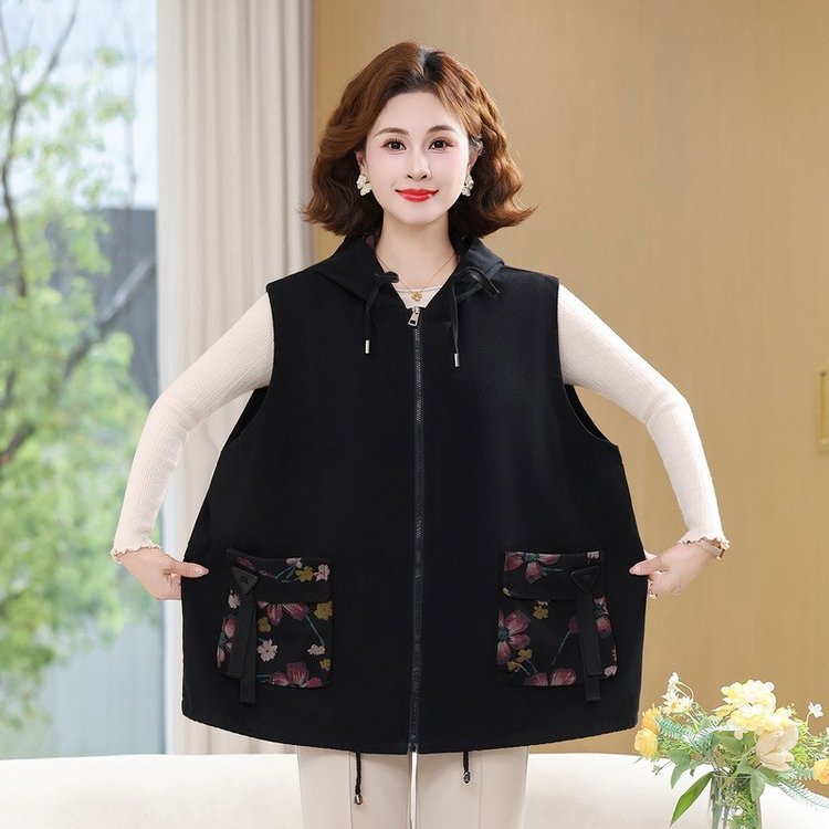 Fleece Vest for Women — Black, Floral Pocket, Front Zipper - image 4